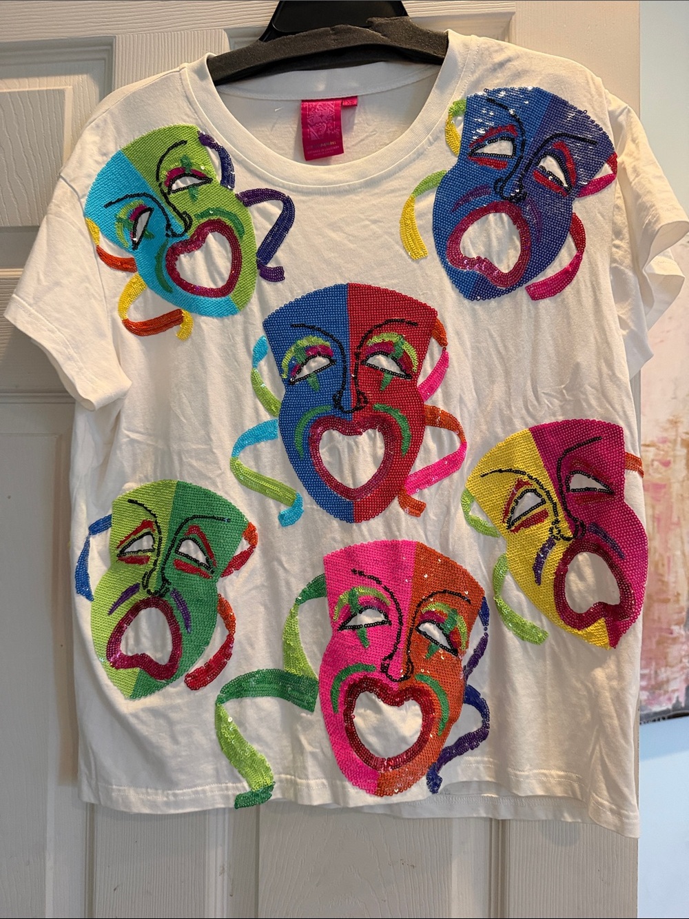 Queen of Sparkles Mardi Gras Mask Tee Sequin Short Sleeve T-Shirt XS